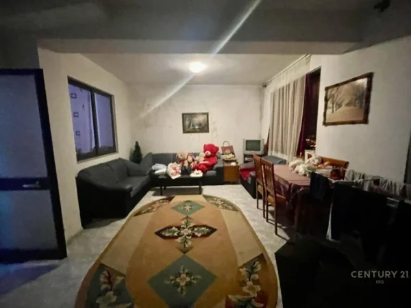 Tirane, shes apartament 2+1 Kati 1, 87 m² 133.000 € (Rruga Petro Nini)