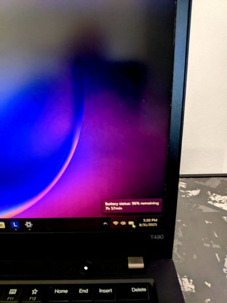 Tirane, shes Laptop Lenovo Thinkpad T490 24 gb RAM
