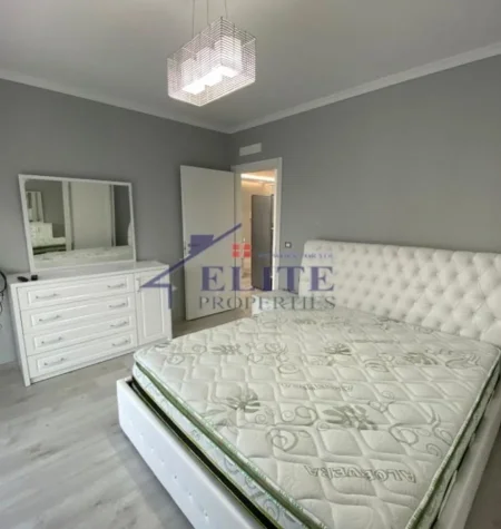 Tirane, jepet me qera apartament 2+1+Ballkon Kati 6, 105 m² 600 € (Fiori di Bosko)