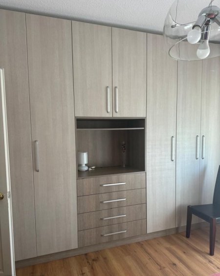 Tirane, jepet me qera apartament 2+1+Aneks Kati 3, 80 m² 700 € (RRUGA E KOSOVAREVE)
