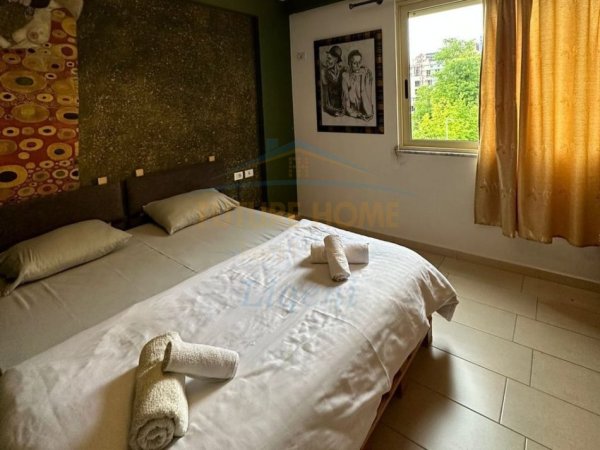 Tirane, jepet me qera apartament 1+1 Kati 2, 55 m² 600 € (Kopshti Zoologjik)
