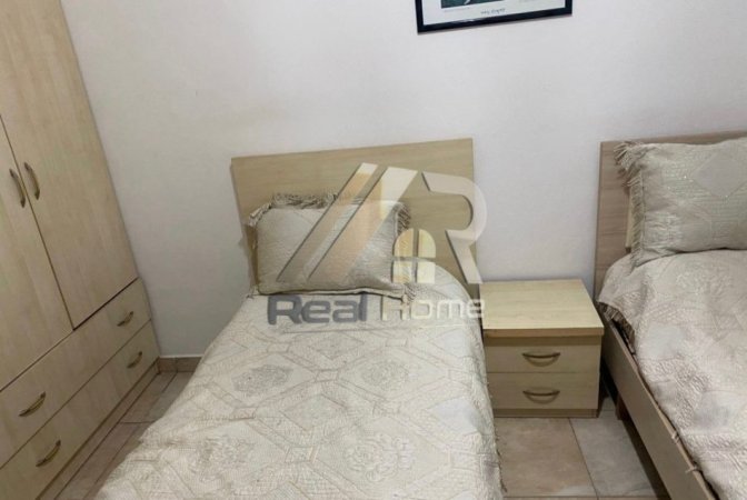 Tirane, jepet me qera apartament 1+1 Kati 2, 60 m² 400 € (Yzberisht)
