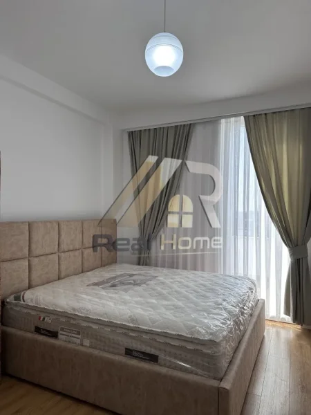 Tirane, jepet me qera apartament 2+1+Ballkon Kati 5, 113 m² 590 € (Teodor Keko)