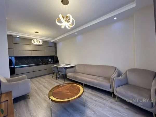 Tirane, jepet me qera apartament 2+1 Kati 5, 90 m² 900 € (Hipoteka)