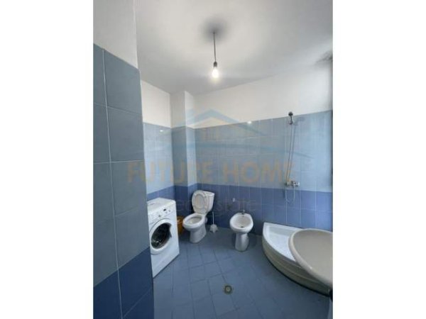 Tirane, jepet me qera apartament 2+1+BLK Kati 4, 90 m² 320 Euro