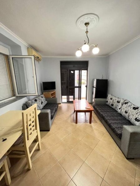 Tirane, jepet me qera apartament 2+1+BLK Kati 2, 70 m² 400 Euro
