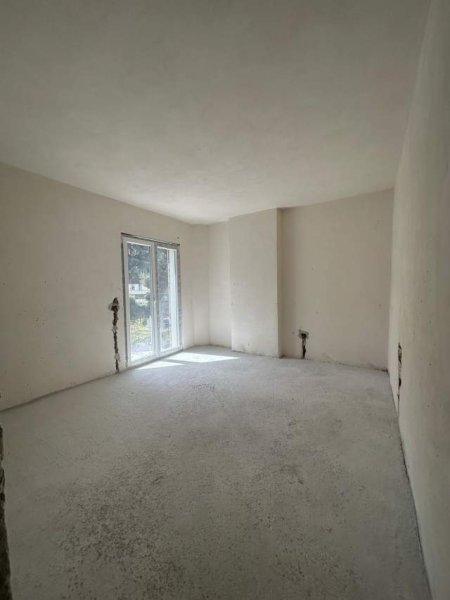 Tirane, shitet apartament 2+1 Kati 3, 119 m² 178.000 Euro (Rruga e Kavajes)