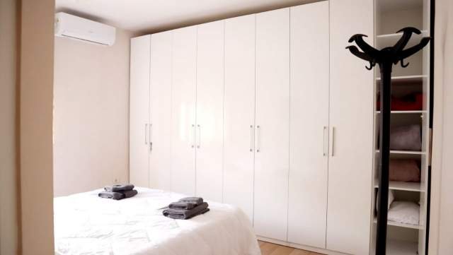 Tirane, jepet me qera apartament Kati 2, 80 m² 50.000 Leke (tek Vila Gold)