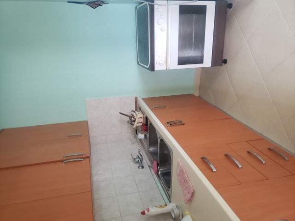 Tirane, jepet me qera apartament 2+1+BLK Kati 4, 73 m² 350 Euro (Irfan Tomini)