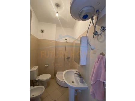 Tirane, jepet me qera apartament 1+1+BLK Kati 2, 62 m² 280 Euro