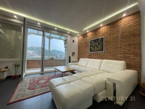 Tirane, shes 225.000 Euro (kodra e diellit)