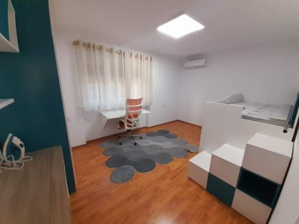 Tirane, shitet apartament 2+1 Kati 2, 75 m² 155.000 Euro (21 dhjetori)