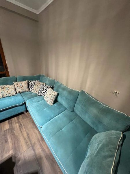 Tirane, jepet me qera apartament 1+1+BLK Kati 2, 62 m² 400 Euro (Besim Daja)