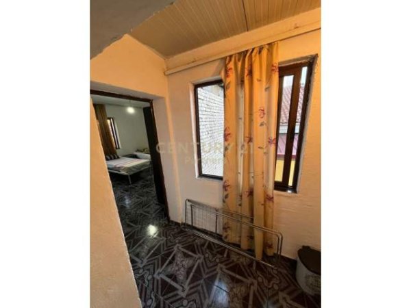 Tirane, jepet me qera apartament 1+1 Kati 2, 50 m² 250 Euro (21 Dhjetori)