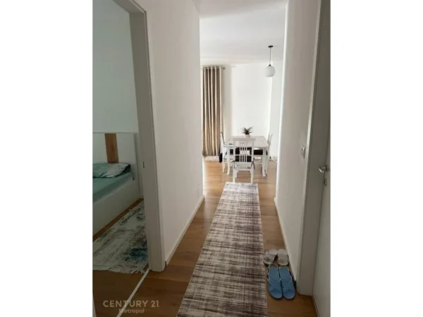 Tirane, jepet me qera apartament 2+1 Kati 3, 150 m² 750 € (Don Bosko)