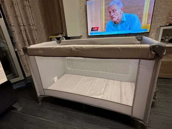 Tirane, shes Krevat per femije ne udhetime + dyshek PRENATAL ( portativ ) 100 €