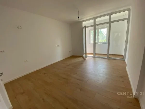Tirane, shitet apartament 2+1+Aneks+Ballkon Kati 4, 70 m² 138.000 € (Don Bosko)
