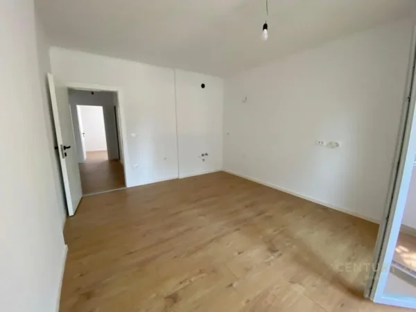 Tirane, shitet apartament 2+1+Aneks+Ballkon Kati 4, 70 m² 138.000 € (Don Bosko)