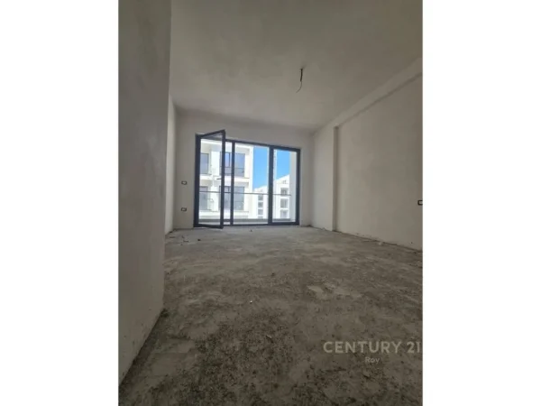 Durres, shitet apartament 2+1+Aneks+Ballkon Kati 6, 89 m² 117.900 € (Golem ,Residenca Liburna)