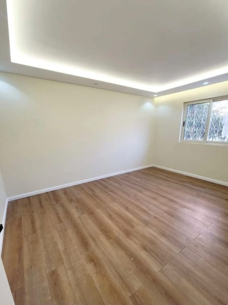 Kavaje, shitet apartament 1+1+Aneks+Ballkon Kati 1, 50 m² 1 € (Kavaje,Shetitorja" Kavaljon")