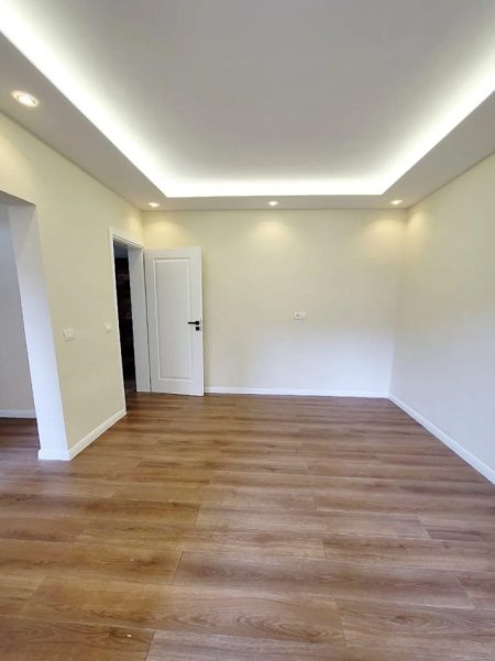 Kavaje, shitet apartament 1+1+Aneks+Ballkon Kati 1, 50 m² 1 € (Kavaje,Shetitorja" Kavaljon")