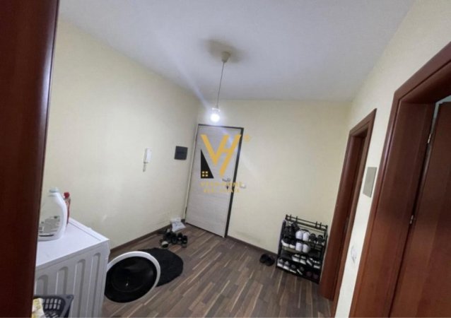 Tirane, jepet me qera apartament 1+1+Ballkon Kati 0, 70 m² 450 € (KOPSHTI BOTANIK)