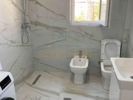 Tirane, shitet apartament 1+1 Kati 5, 102 m² 22.700.000 € 