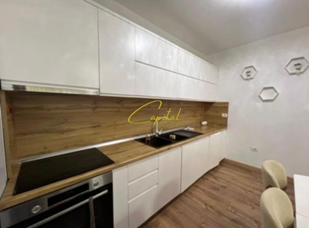 Tirane, jepet me qera apartament 2+1 Kati 2, 94 m² 800 € (KOPSHTI BOTANIK)