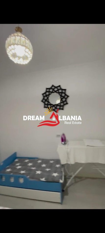 Tirane, jepet me qera 1+1 , 70 m² 450 € (Tek Terminali Jug-Veri)