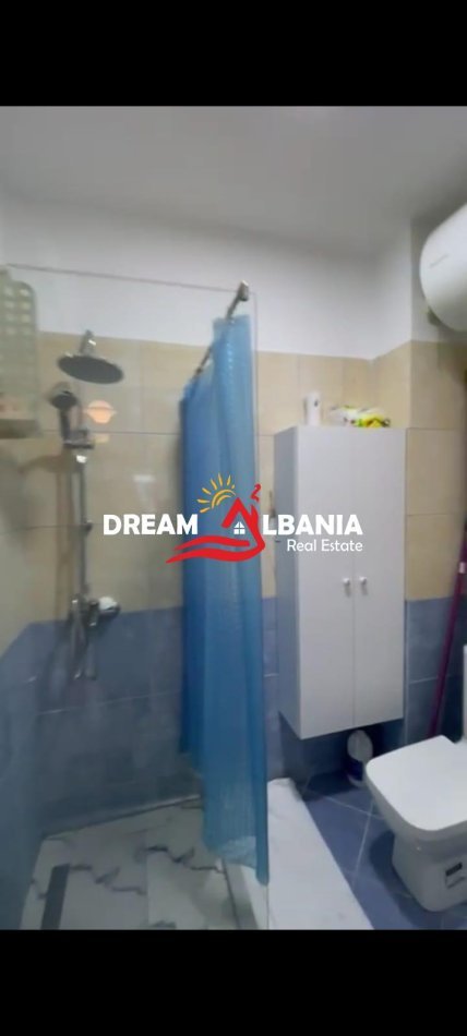 Tirane, jepet me qera 1+1 , 70 m² 450 € (Tek Terminali Jug-Veri)