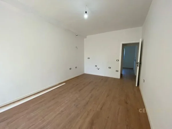 Tirane, shitet apartament 1+1 Kati 2, 53 m² 130.000 € (Don Bosko)