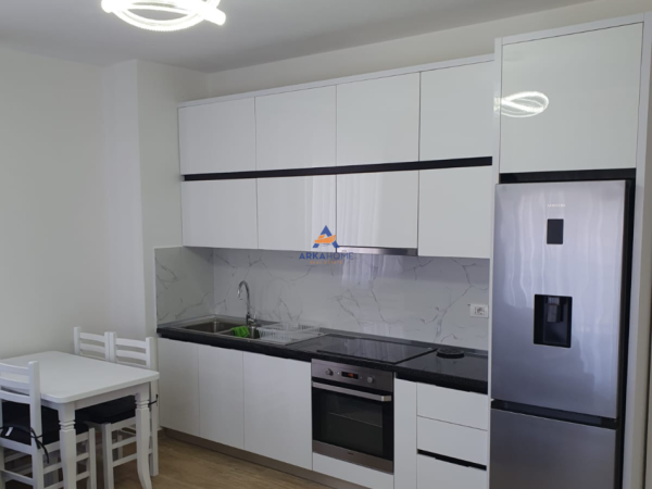 Tirane, jepet me qera apartament 1+1+Ballkon , 70 m² 514 € (TE RRUGA EGNATIA, DON BOSKO)