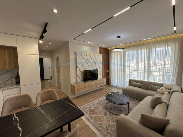 Tirane, jepet me qera apartament 2+1 Kati 7, 94 m² 750 € (Fiori Di Bosco)
