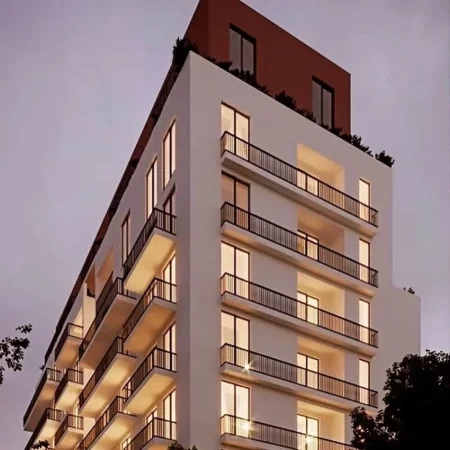 Tirane, shitet apartament 2+1 , 115 m² (xhamllik)