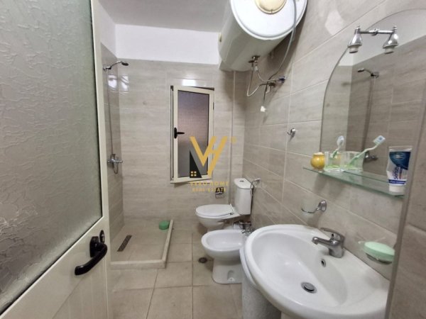 Tirane, shitet apartament 1+1+Ballkon Kati 4, 66 m² 88.000 € (LAPRAKE)