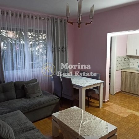 Tirane, jepet me qera apartament 1+1 Kati 2, 57 m² 400 € (Kinostudio)