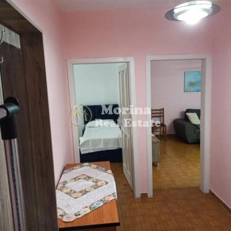 Tirane, jepet me qera apartament 1+1 Kati 2, 57 m² 400 € (Kinostudio)