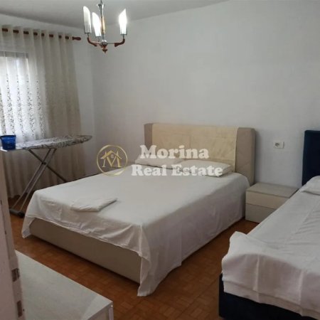 Tirane, jepet me qera apartament 1+1 Kati 2, 57 m² 400 € (Kinostudio)