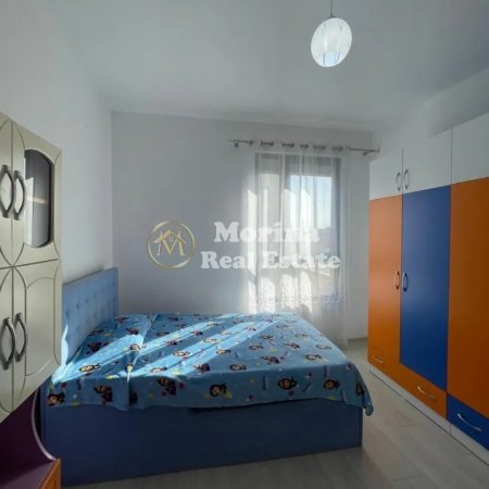 Tirane, jepet me qera apartament 3+1+Ballkon Kati 5, 100 m² 550 € (Kinostudio)