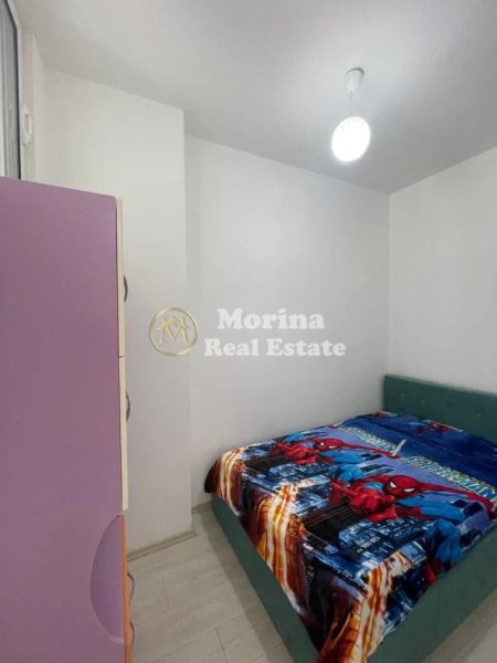 Tirane, jepet me qera apartament 3+1+Ballkon Kati 5, 100 m² 550 € (Kinostudio)