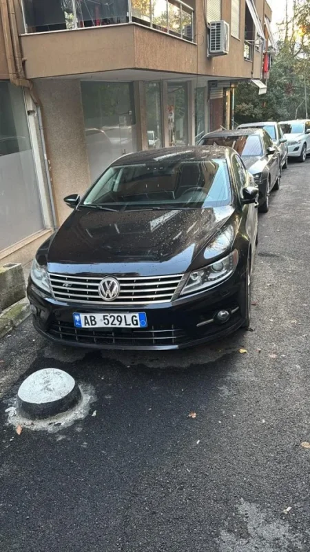 Tirane, shitet makine Passat CC Rline Benzin, automatik Klima 110.000 km 6.300 €