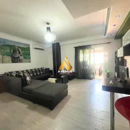 Tirane, shitet apartament 2+1+Ballkon Kati 2, 110 m² 186.000 € (bulevardi i ri)
