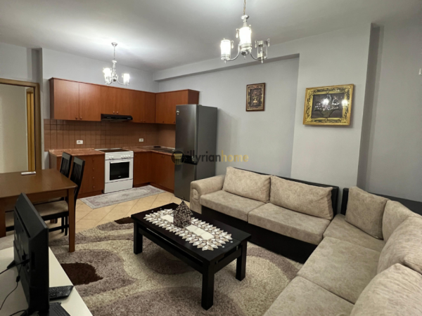 Tirane, jepet me qera apartament 1+1+Ballkon Kati 3, 400 € 
