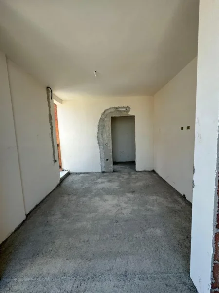 Tirane, shitet apartament 1+1 Kati 6, 78 m² 120.000 € (Stacioni i Trenit)