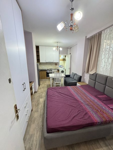 Tirane, shitet garsonier Kati 0, 33 m² 60.000 € (Rruga Bill Klinton)