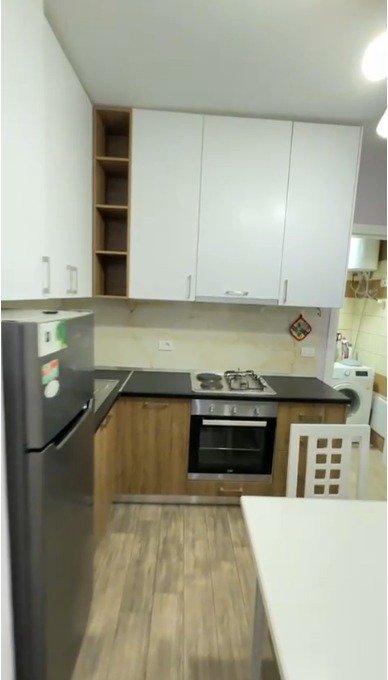 Tirane, shitet garsonier Kati 0, 33 m² 60.000 € (Rruga Bill Klinton)