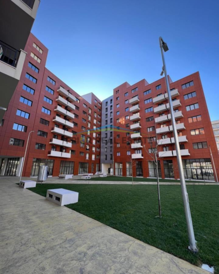 Tirane, shitet dyqan Kati 0, 160 m² 480.000 € (Kompleksi Urban Gate)