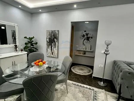 Tirane, shitet apartament 2+1 Kati 1, 92 m² 29.000.000 € 