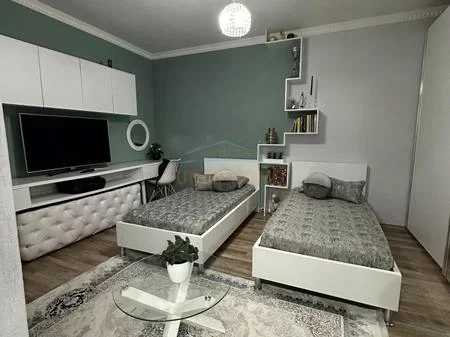 Tirane, shitet apartament 2+1 Kati 1, 92 m² 29.000.000 € 