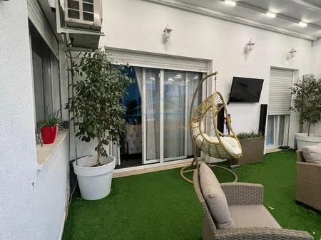 Tirane, shitet apartament 2+1 Kati 1, 92 m² 29.000.000 € 